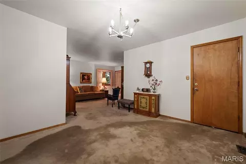 Entry Way - 1316 Holgate Dr #F1, Ballwin, MO 63021 photo 1 of 6