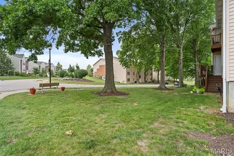 Exterior - 1316 Holgate Dr #F1, Ballwin, MO 63021 photo 7 of 9