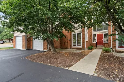 Exterior - 1316 Holgate Dr #F1, Ballwin, MO 63021 photo 3 of 9