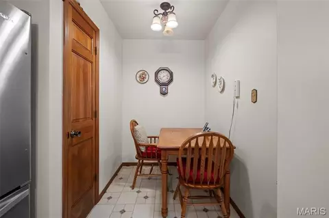 Dining - 1316 Holgate Dr #F1, Ballwin, MO 63021 photo 1 of 3