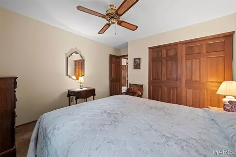 Bedroom - 1316 Holgate Dr #F1, Ballwin, MO 63021 photo 5 of 5