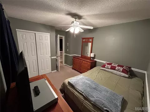 Bedroom - 1908 Mid Summer Dr, Imperial, MO 63052 photo 2 of 7