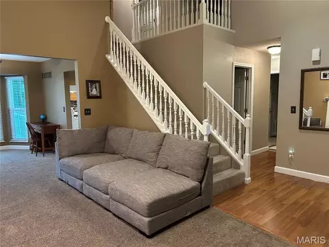 Entry Way - 1908 Mid Summer Dr, Imperial, MO 63052 photo 2 of 5