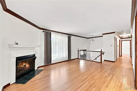 Living - 205 Morewood Dr, Manchester, MO 63011 photo 1 of 3