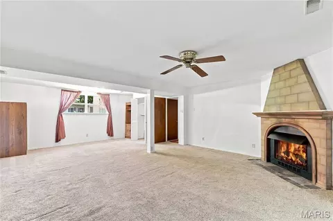 Living - 205 Morewood Dr, Manchester, MO 63011 photo 3 of 3