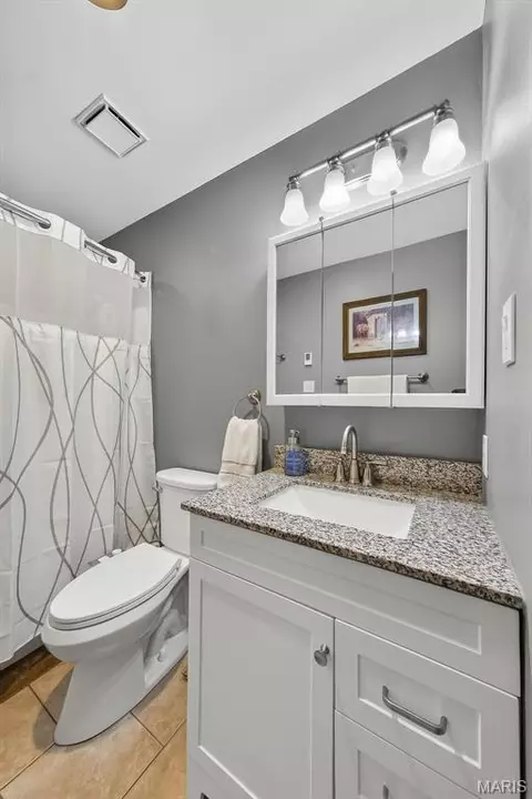 Bath - 6402 High Meadow Dr, O'fallon, MO 63368 photo 1 of 2