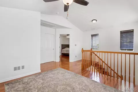 Entry Way - 293 Tyndale Dr, O'fallon, MO 63366 photo 4 of 4