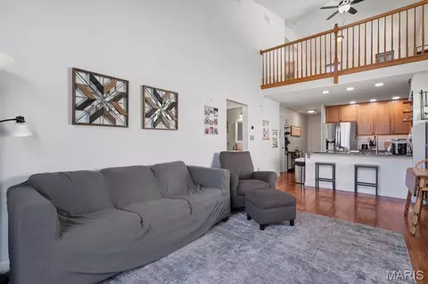 Living - 293 Tyndale Dr, O'fallon, MO 63366 photo 2 of 2