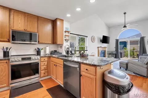 Kitchen - 293 Tyndale Dr, O'fallon, MO 63366 photo 1 of 1