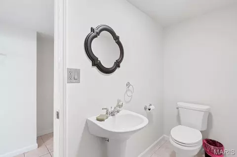 Bath - 293 Tyndale Dr, O'fallon, MO 63366 photo 3 of 3