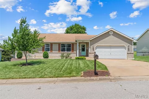 813 Northridge Dr, Marthasville, MO 63357
