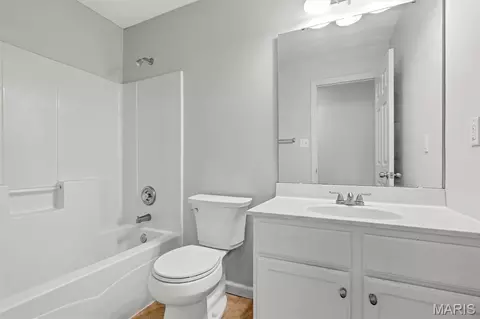 Bath - 7196 Heald Dr, O'fallon, MO 63368 photo 3 of 4