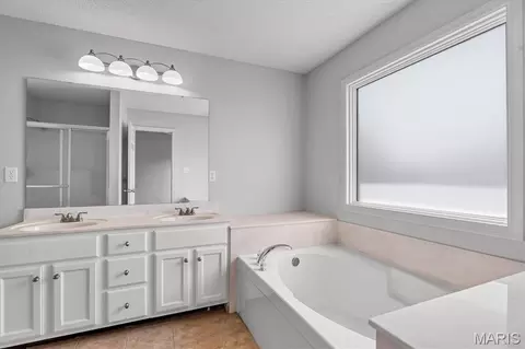 Bath - 7196 Heald Dr, O'fallon, MO 63368 photo 1 of 4