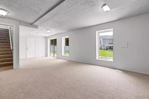 Living - 7196 Heald Dr, O'fallon, MO 63368 photo 4 of 5