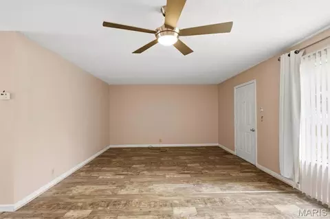 Living - 98 Highway Ww, Sullivan, MO 63080 photo 4 of 4