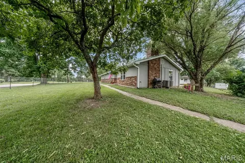 Exterior - 5293 Highway O, Rolla, MO 65401 photo 2 of 12