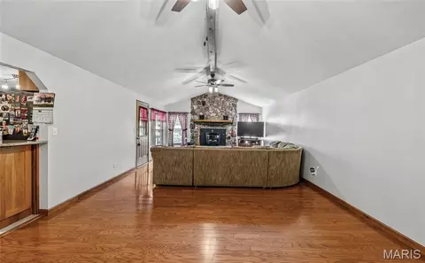 Entry Way - 11090 Highway K, Jadwin, MO 65501 photo 1 of 1