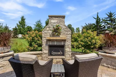 Exterior - 605 Joyce Ann Dr, Manchester, MO 63021 photo 2 of 9