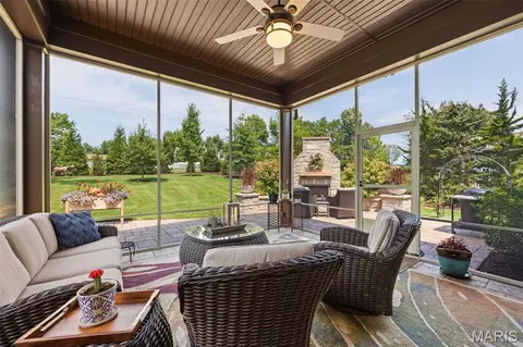 Exterior - 605 Joyce Ann Dr, Manchester, MO 63021 photo 3 of 9