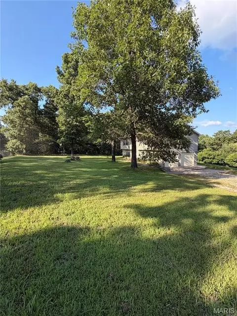Exterior - 24630 Taylor Ln, Saint Robert, MO 65584 photo 3 of 6