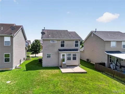 Exterior - 607 Spring Mnr, O'fallon, MO 63368 photo 2 of 7