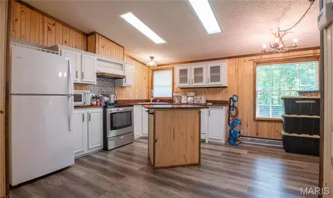 Kitchen - 17340 County Road 252, Bloomfield, MO 63825 photo 1 of 3