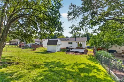 930 Bellestri Dr, Ballwin, MO 63021 photo 36
