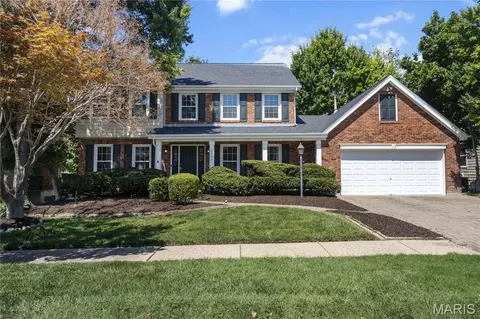 3499 Brookwood Cir, Saint Charles, MO 63301