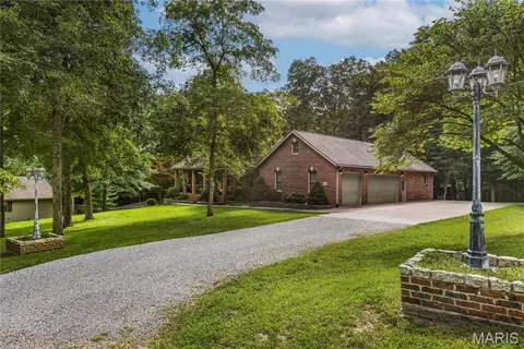 Exterior - 662 Carolina Pl, Jackson, MO 63755 photo 5 of 13