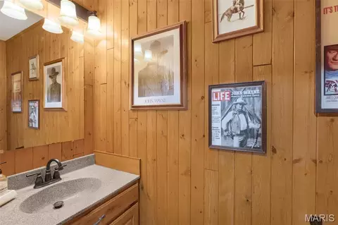 Bath - 662 Carolina Pl, Jackson, MO 63755 photo 5 of 7