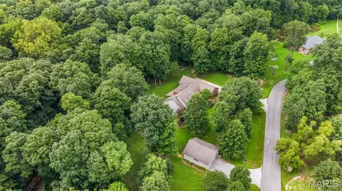 Exterior - 662 Carolina Pl, Jackson, MO 63755 photo 6 of 13