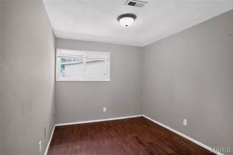 6851 Woodhurst Dr, Berkeley, MO 63134 photo 11