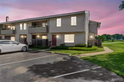 Other - 3 Dixons Ct #G, O'fallon, MO 63366 photo 2 of 4