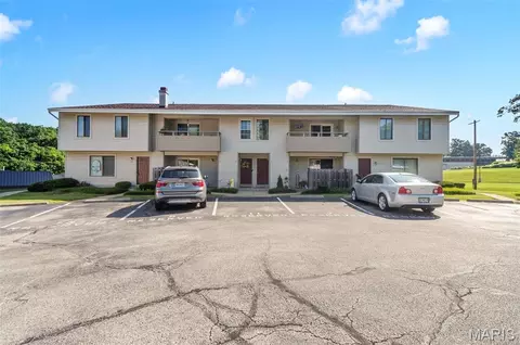 Exterior - 3 Dixons Ct #G, O'fallon, MO 63366 photo 1 of 6