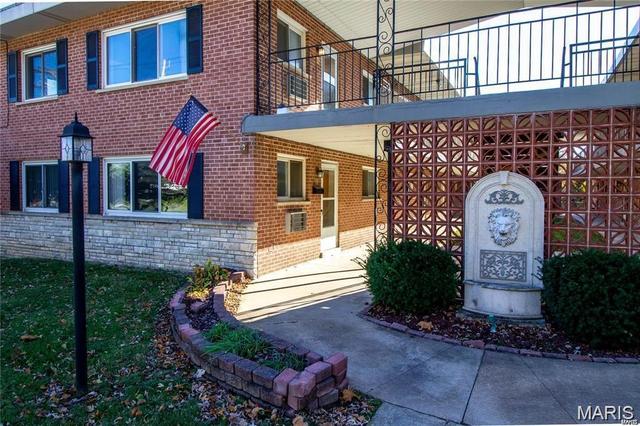 2758 Walton Rd #H, Saint Louis, MO 63114