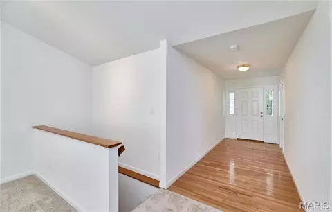 Entry Way - 556 Boulder River Dr, O'fallon, MO 63368 photo 1 of 1