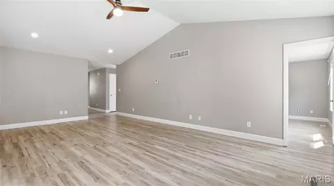 129 Kale Ct, Saint Robert, MO 65584 photo 6