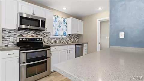 129 Kale Ct, Saint Robert, MO 65584 photo 9