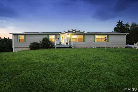 6015 Centerline Dr, French Village, MO 63036