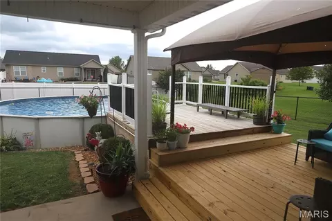 546 Northhaven Dr, Farmington, MO 63640