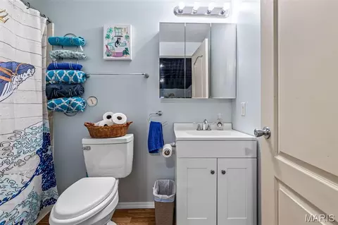 Bath - 803 E 3rd St, De Soto, MO 63020 photo 5 of 5