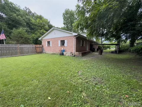 Exterior - 2035 Valmont Dr, Arnold, MO 63010 photo 4 of 11