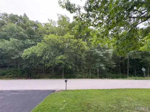 Exterior - 2035 Valmont Dr, Arnold, MO 63010 photo 11 of 11