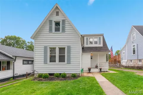 6523 Odell St, Saint Louis, MO 63139