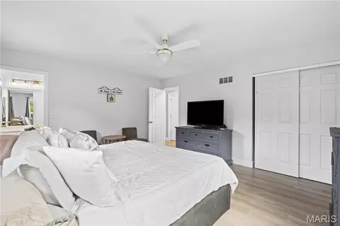 Bedroom - 23388 Forest Haven Dr, Wright City, MO 63390 photo 2 of 6
