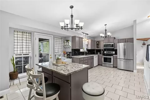 Kitchen - 23388 Forest Haven Dr, Wright City, MO 63390 photo 2 of 4