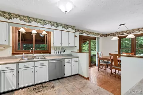 Kitchen - 15740 Ruby Ln, Wright City, MO 63390 photo 1 of 2