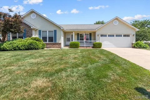 612 Otter Creek Trl, Saint Peters, MO 63376