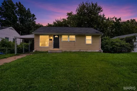 10308 Galloway Dr, Saint Louis, MO 63137