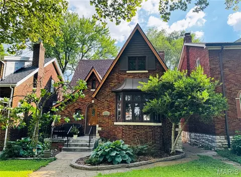 4144 Holly Hills Blvd, Saint Louis, MO 63116